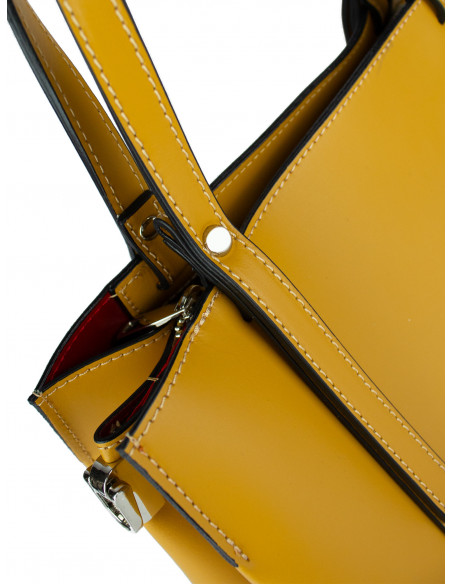 Dámská elegantní kožená kabelka Giostra Alina Medium do ruky