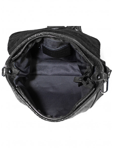 Dámská kožená crossbody kabelka Giostra Luna s kovovou ozdobou