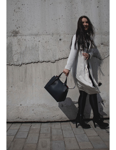 Dámská elegantní kožená kabelka Giostra Alina Medium do ruky