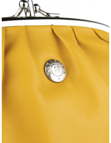 Dámská kožená peněženka/kosmetická taška Hexagona s kovovým zapínáním