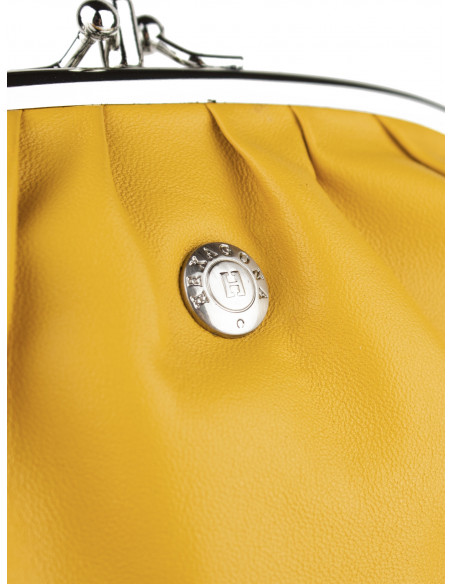 Dámská kožená peněženka/kosmetická taška Hexagona s kovovým zapínáním